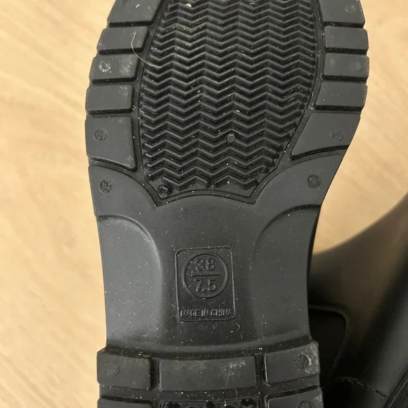 Asgard Women's Black Chelsea Rain Boots Size 7.5 - Picture 6 of 6